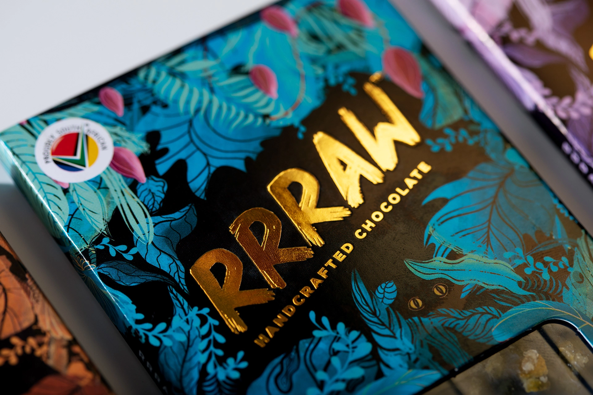 RRRAW - Chocolate Packaging